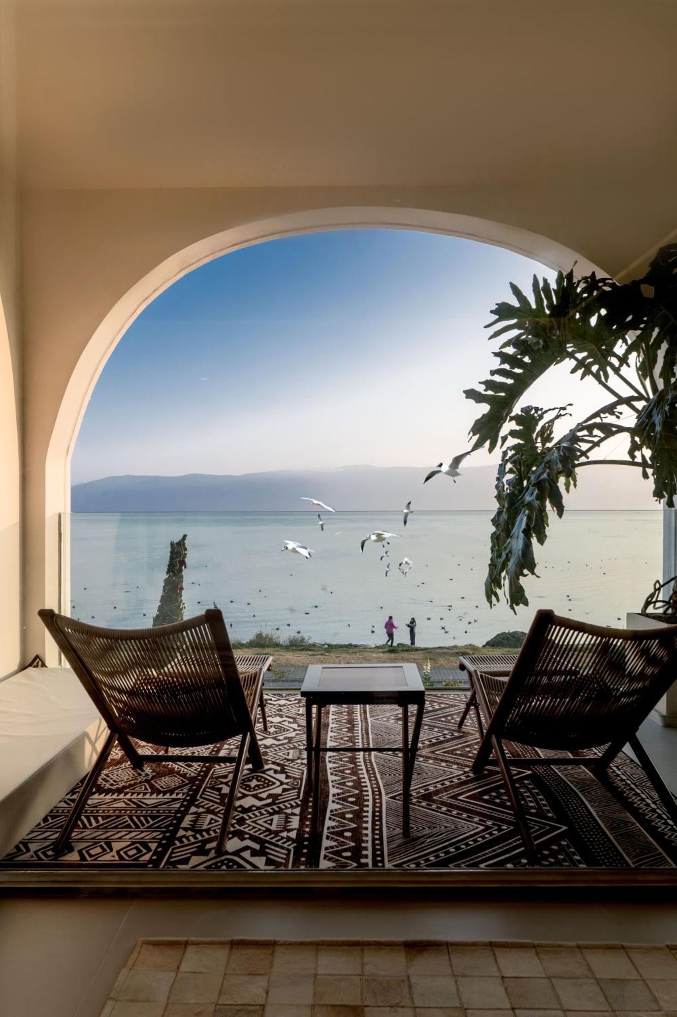 Dali Nest Secret Garden Lake View Inn Eksteriør billede